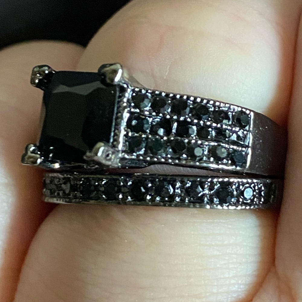 HP💎Black Sapphire 14KT Black Gold Filled Ring Set - Picture 12 of 15